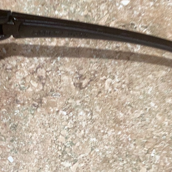 Liberty sport black maxx30 sunglasses w/case .Never worn. Mint - Picture 6 of 9